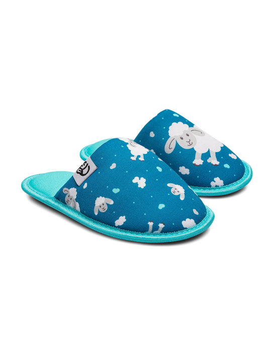 kids-slippers-sheep-clouds-45/45fe10045bcb60f7abac0012446b1f5c3054c5f3