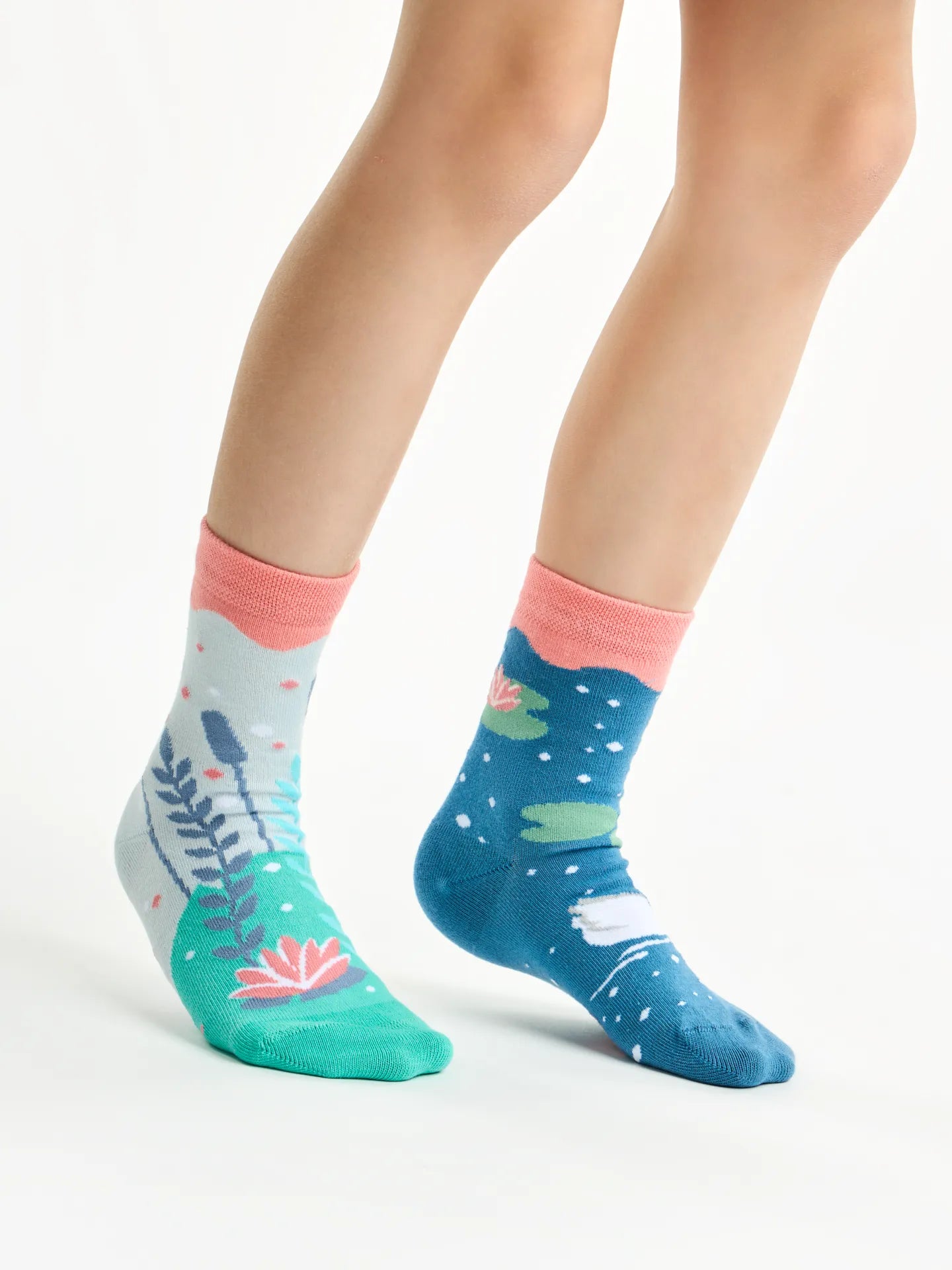 kids-socks-swans-49/49fe819f2d6a10ad7b3dbc72f797f5d6f86f9e96
