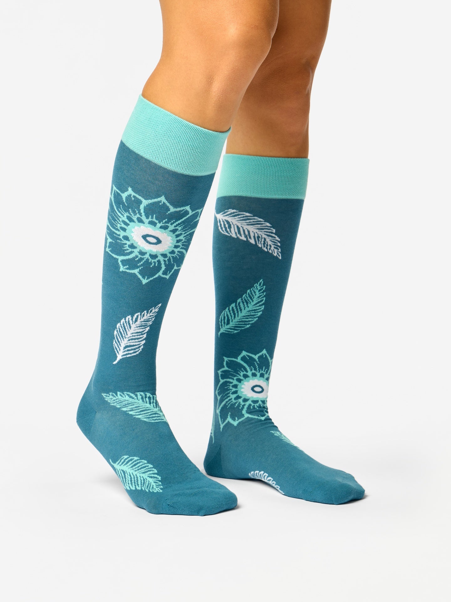knee-high-socks-mandala-leaves-4d/4dbd19b404ddc48ff24bc3d895ed8b308523ce20