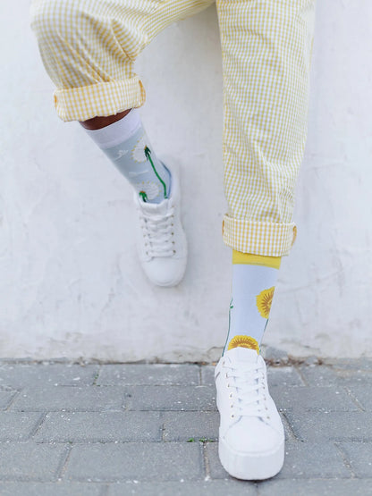regular-socks-dandelion-spring-54/548b9a03e74fb7ee7c1232008c788f669485ddc4
