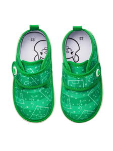 Pantoufles rigolotes pour bébés Terrain de football