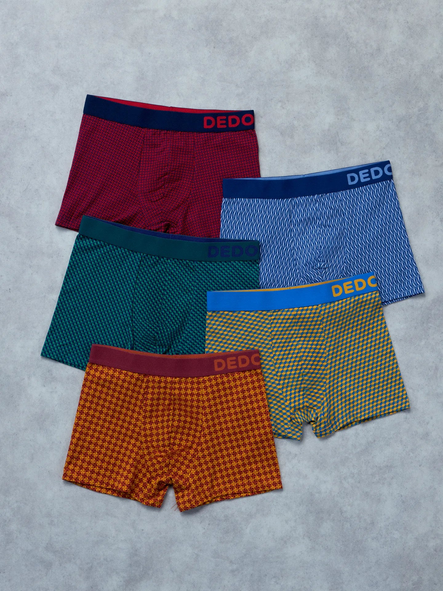 blue-green-mens-pattern-trunks-70/70fec68c878f36354f1eb00a1f8596022638a5a2