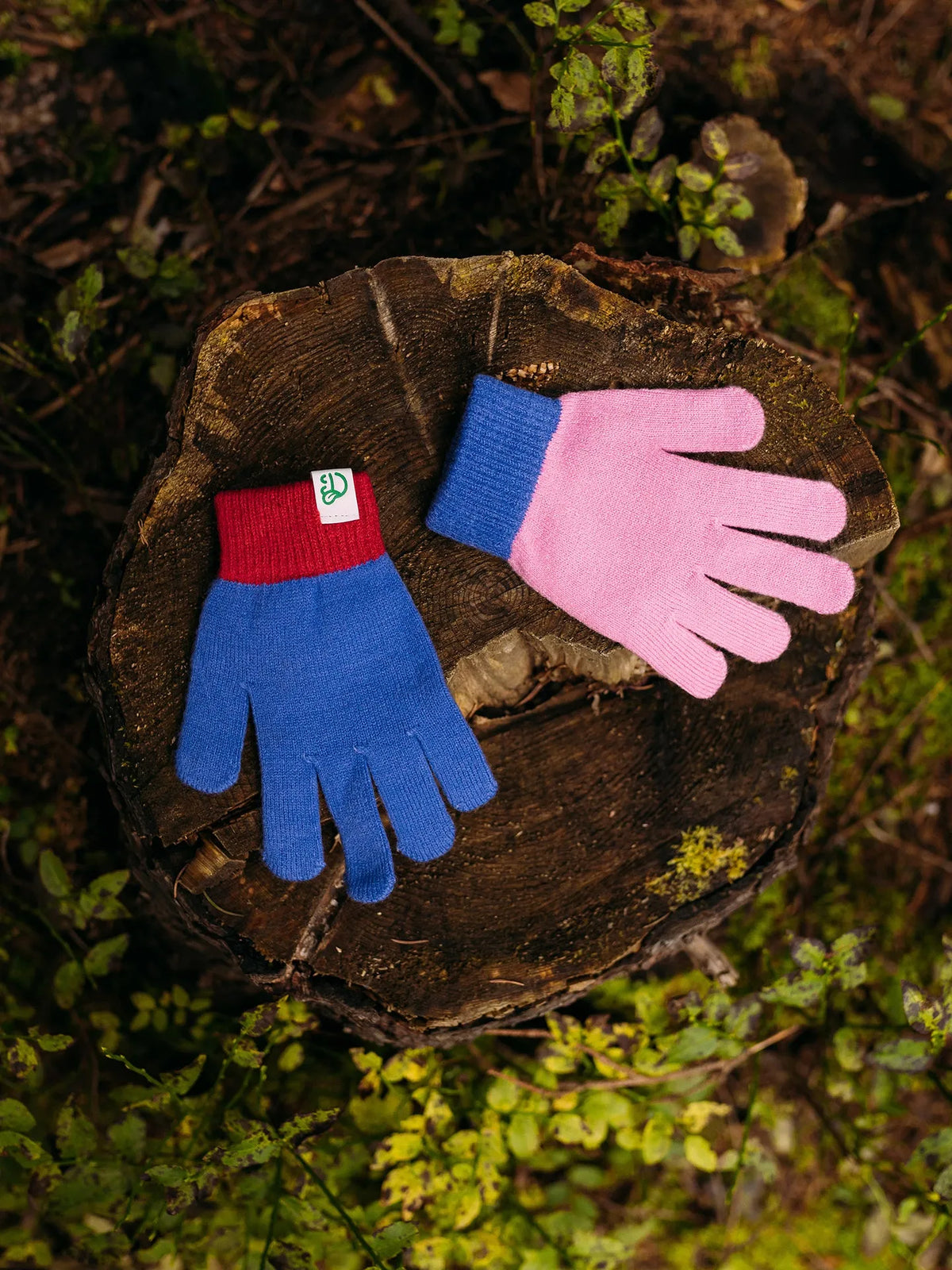 kids-knitted-gloves-lovely-deer-77/778f44d287dfc81ef1767c01a04e60dcbd6f430b