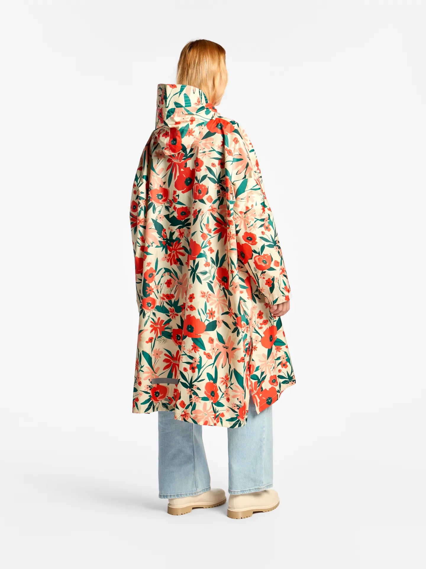 raincoat-poppy-garden-83/83589f102b40796f737062ebf2061d25bf92dce1
