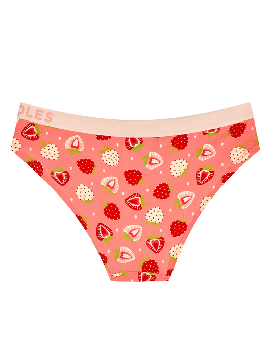 womens-modal-briefs-sweet-strawberries-a5/a5dec8ec8f94b710b3936e8a36381c9457553f72