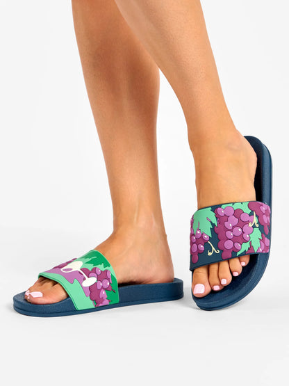 slides-wine-grapes-a6/a6e8e1d5ac8ec3cd5e44071c95ec4b088e9622e0