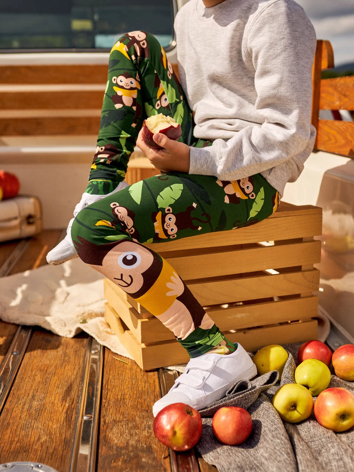 kids-cotton-leggings-monkey-in-the-jungle-ba/bac86f051ea73f2c70d8723b5bc1b26308e7413d