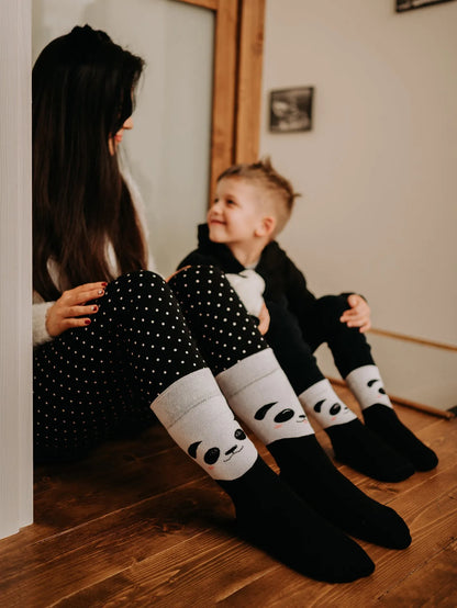 warm-socks-happy-panda-1-bc/bced33fcda7c9c1183373378c67ee1dff67019d2