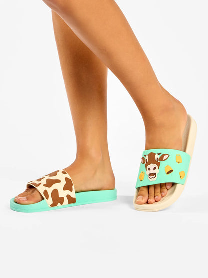 slides-cow-bell-cc/cc07db534976a4a81f21ed3340cd3817f7454886