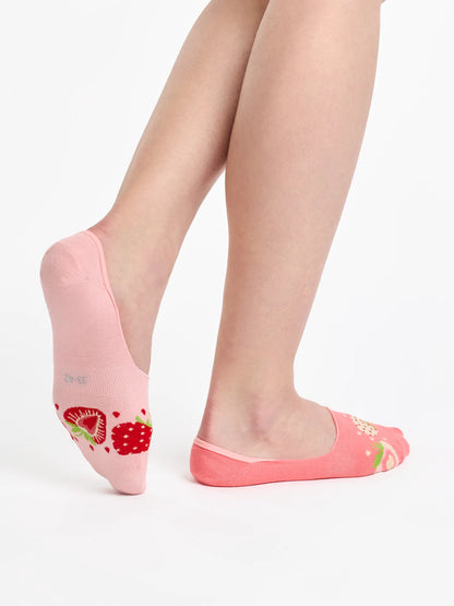 no-show-socks-sweet-strawberries-d2/d2e555cebfb6829377ada4b4394aa6be175df7a7
