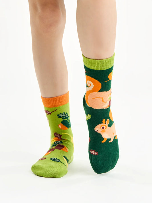 kids-socks-squirrel-1-e4/e4a70b81e86c39935e78449a4f0e21341eea1e98